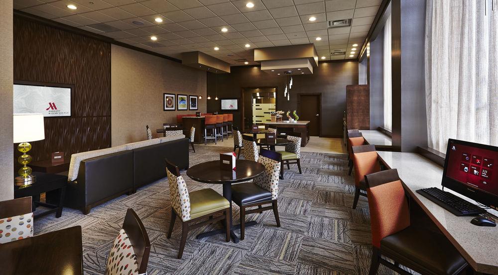 Columbus Airport Marriott Hotel Eksteriør billede